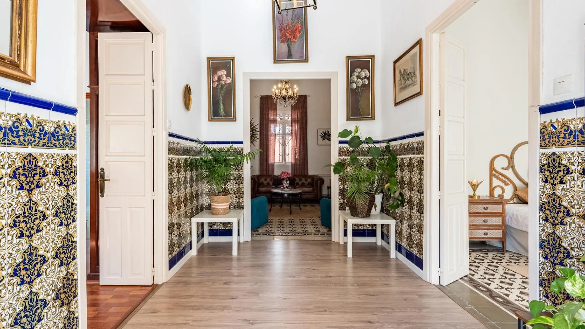 Beautiful Villa With Pool Malaga Spain