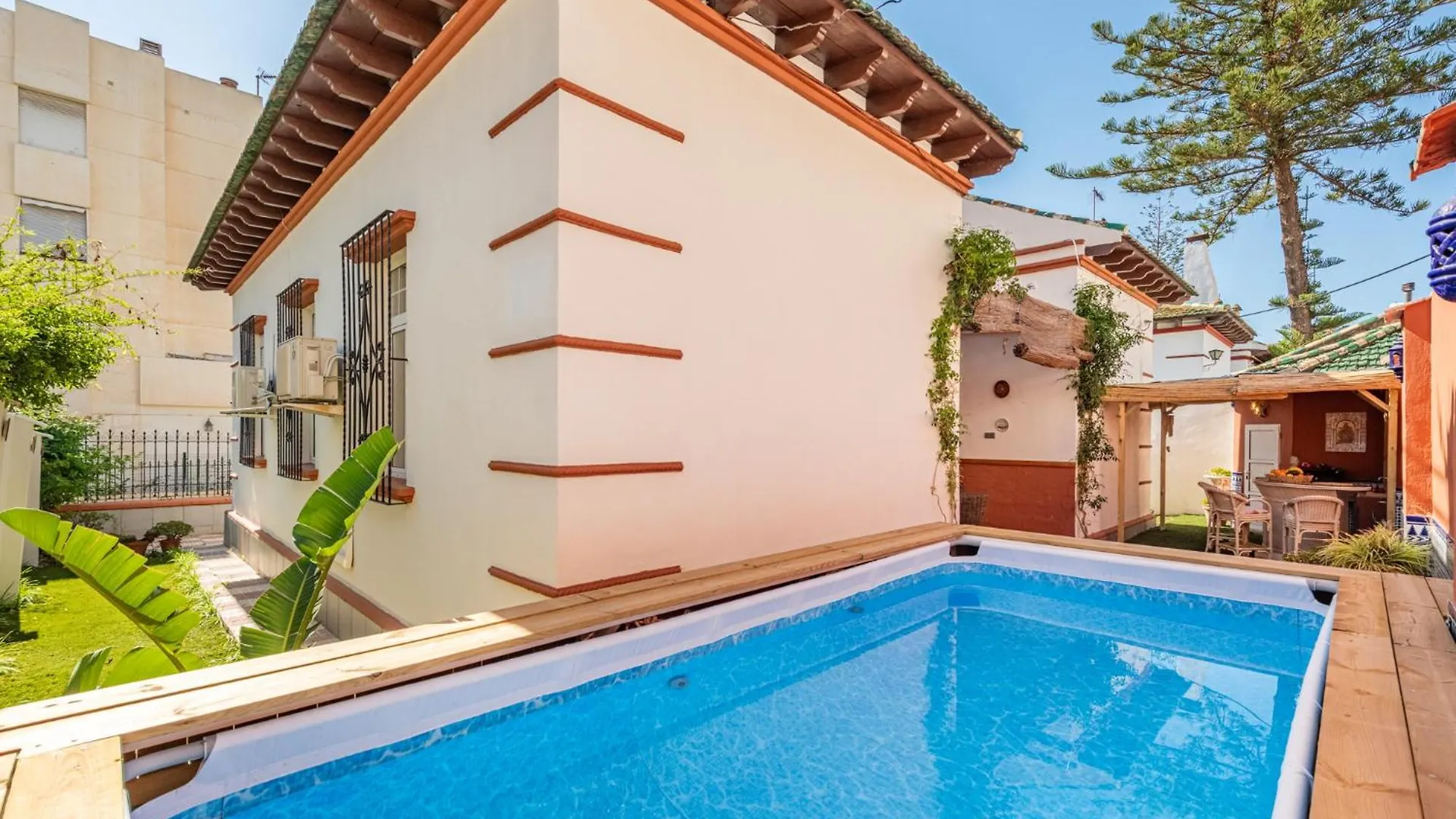 Beautiful Villa With Pool Malaga