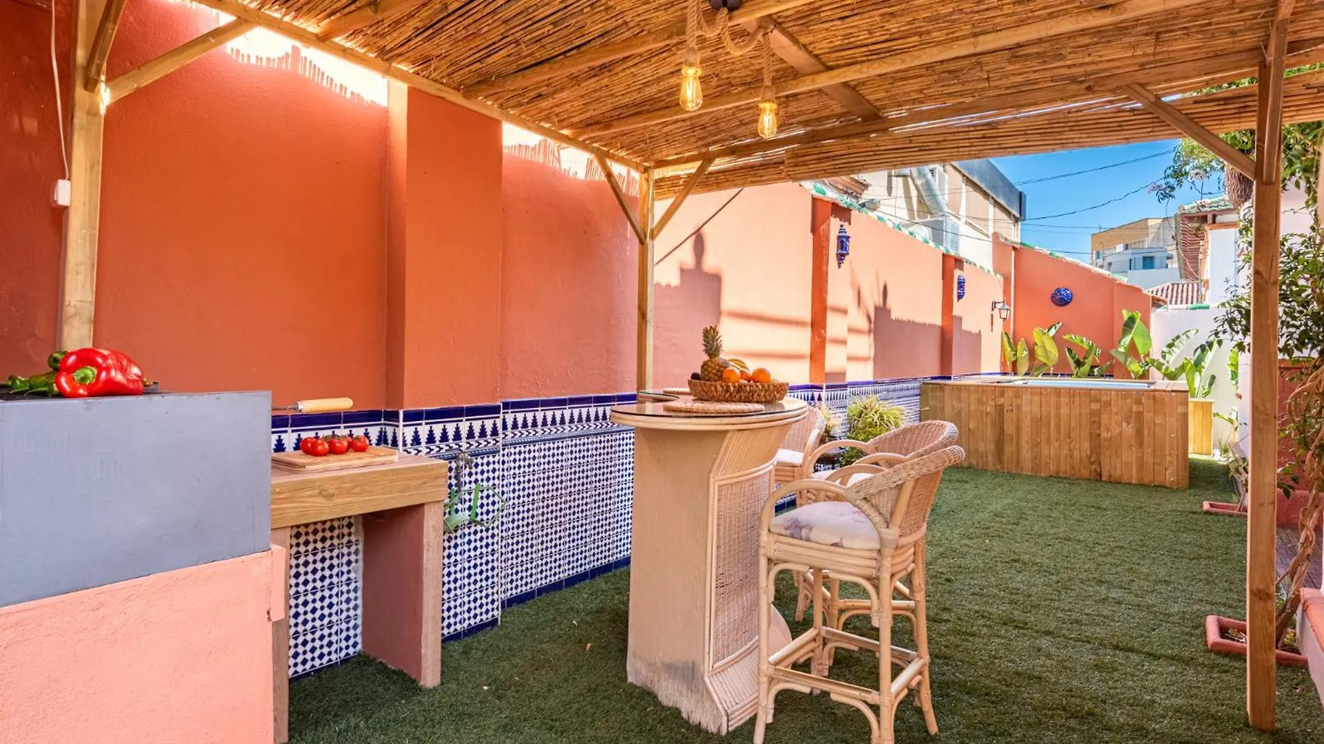 Beautiful Villa With Pool Malaga Chalet